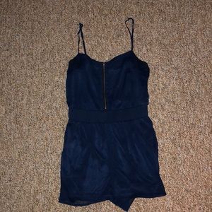 Navy blue front zip romper!!